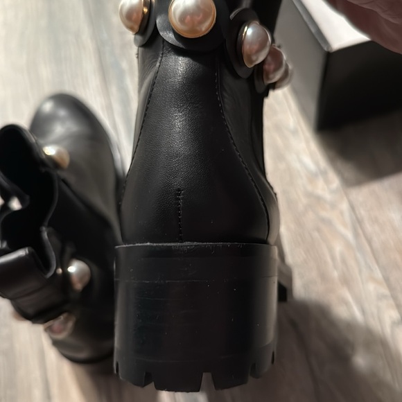 Karl Lagerfeld boots size 7 - Picture 5 of 9